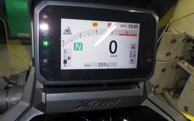 HONDA X-ADV 750 2025 RH21
