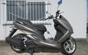 YAMAHA MAJESTYS SG28J