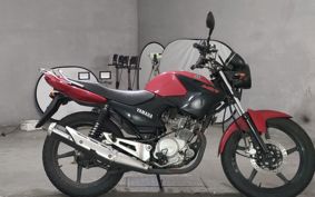 YAMAHA YBR125 RE05