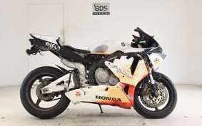 HONDA CBR600RR GEN 2 PC37