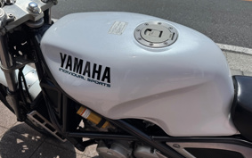 YAMAHA R1-Z 3XC