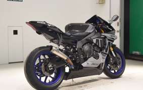 YAMAHA YZF-R1 2019