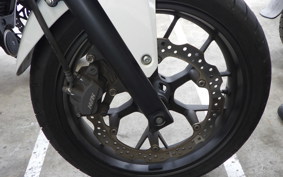 HONDA CB400F 2013