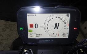 DUCATI STREETFIGHTER V4 S 2023