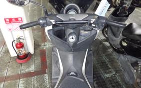 YAMAHA N-MAX SE86J