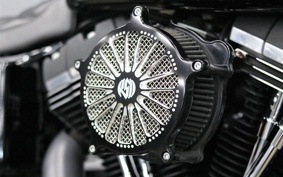 HARLEY FXDB 2017 GXM