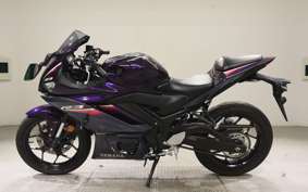 YAMAHA YZF-R3 2024