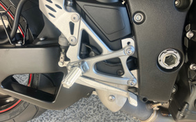 YAMAHA YZF-R1 2013 RN23