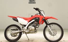 HONDA CRF125F JE03