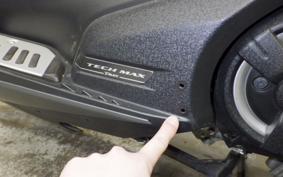 YAMAHA T-MAX 560 T 2021 SJ19J