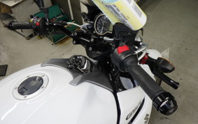 SUZUKI GSR750 A 2013 GR7NA