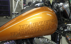 HARLEY FXDL 1580 2015
