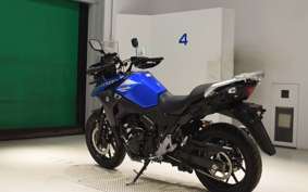 SUZUKI Vｽﾄﾛｰﾑ250A