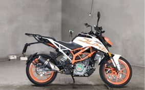 KTM 390 DUKE 2018 JPJ40