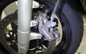 SUZUKI GSR600 2007