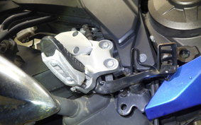 SUZUKI GIXXER 250 SF 2001