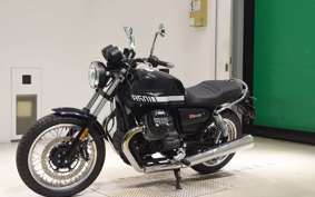 MOTO GUZZI V7 SPECIAL 2023