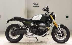 BMW R NINE T 2018