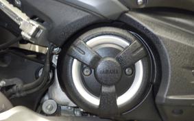 YAMAHA T-MAX 560 T 2021 SJ19J