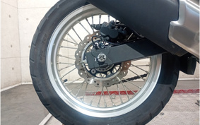 KAWASAKI VERSYS-X 250 LE250D