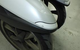 YAMAHA TRICITY 125 SE82J