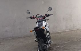 KAWASAKI KLX125 LX125C