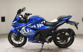 SUZUKI ｼﾞｸｻｰ250SF 2013 ED22B
