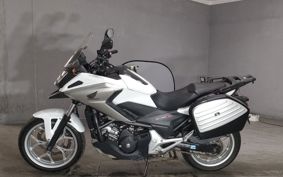 HONDA NC750X DCT 2017 RC90