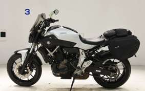 YAMAHA MT-07 2015 RM07J