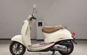 HONDA CREA SCOOPY 1998 AF55