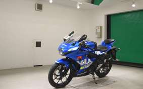 SUZUKI GSX-R125