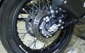 HUSQVARNA SVARTPILEN 401 2022