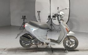 SUZUKI LETS4 CA45A