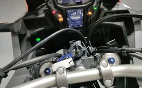 HONDA CRF1000L AFRICA TWIN 2017 SD04