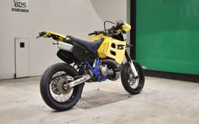 SUZUKI TS200R 2015 SH12A