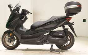HONDA FORZA 250 MF17