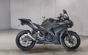 YAMAHA YZF-R25 RG10J