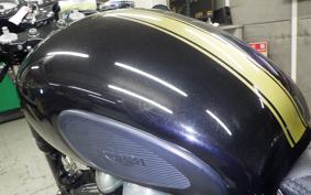 TRIUMPH THRUXTON 900 2013