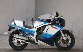 SUZUKI GSX-R750 1986 GR71G