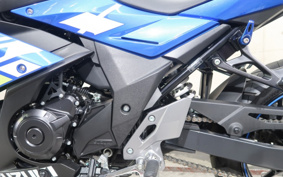 SUZUKI GSX250R DN12B