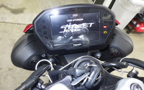 TRIUMPH STREET TRIPLE RS 2024