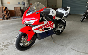 HONDA CBR1000RR 2004 SC57