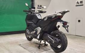 HONDA X-ADV 750 2023 RH10