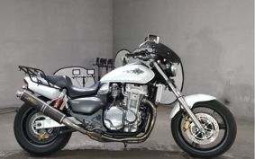 HONDA X4 LD SC38