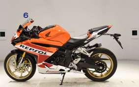 HONDA CBR250RR A MC51