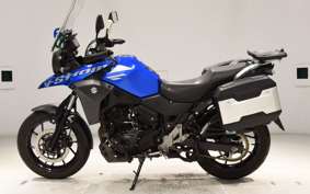 SUZUKI Vｽﾄﾛｰﾑ250A