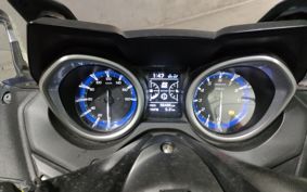 YAMAHA T-MAX 530 DX SJ15J