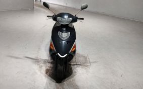 SUZUKI VECSTAR 125 CF42A