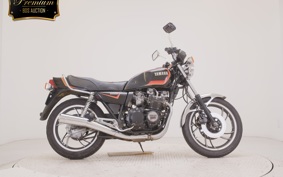 YAMAHA XJ550 4V8