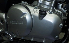 SUZUKI GSR250